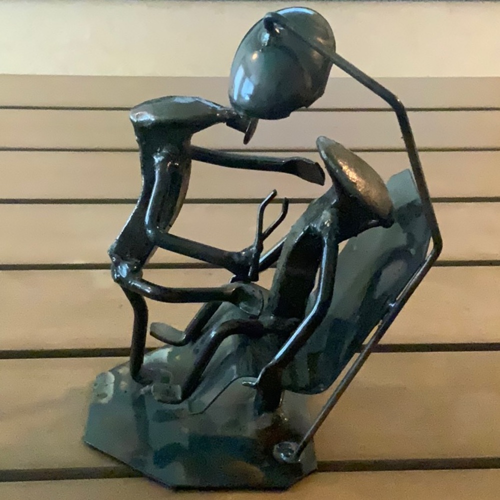 Roland Desktop Metal Art Dentist Metal Sculpture
